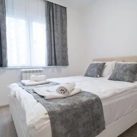 Pegasus Apartments Belgrado Esterno foto