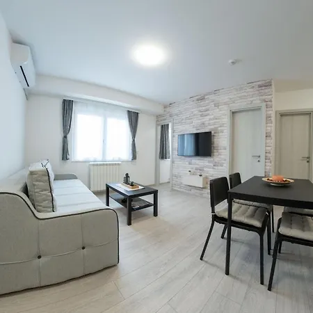 Pegasus Apartments Belgrado Esterno foto