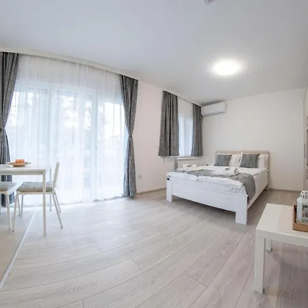 Pegasus Apartments Belgrado Esterno foto