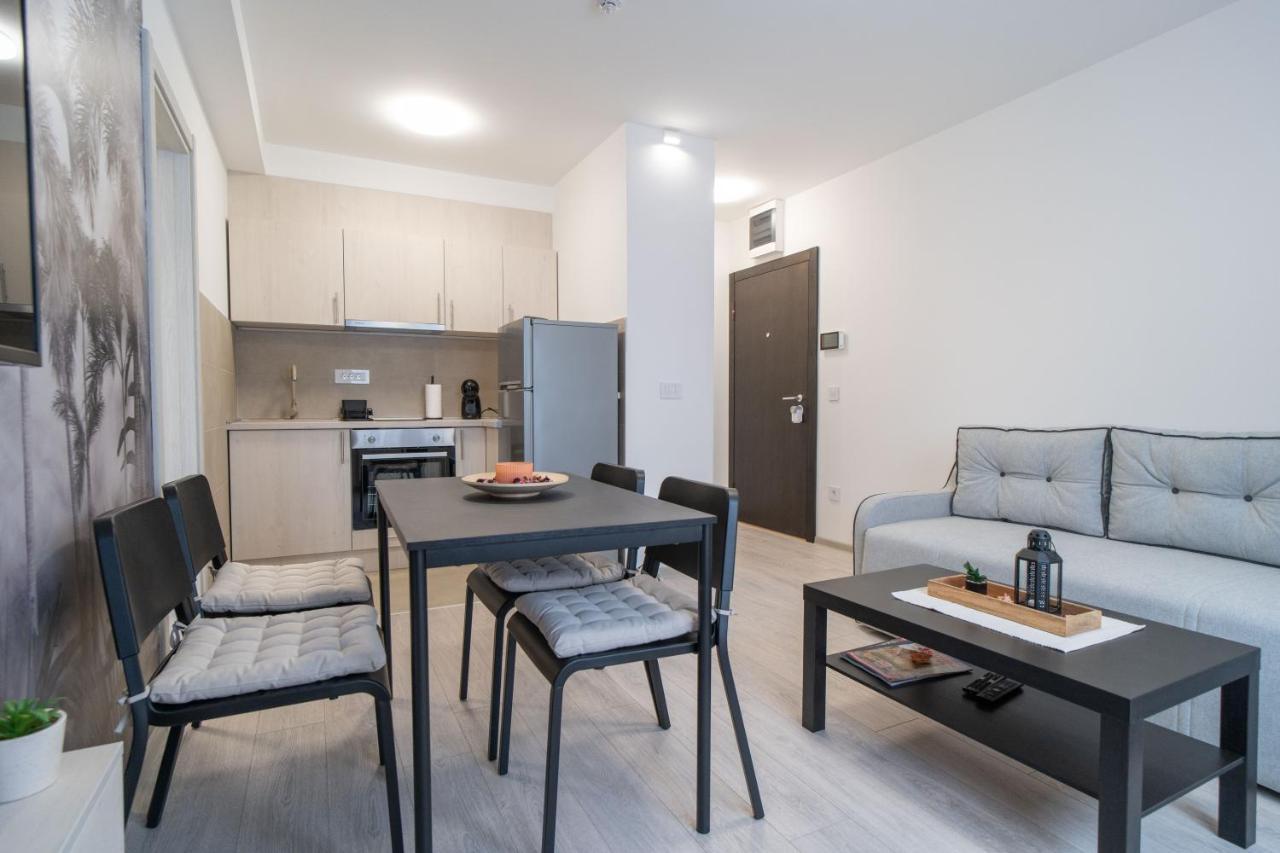 Pegasus Apartment *
